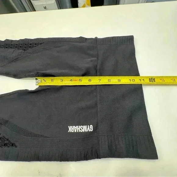 Gymshark Women's Perforated Performance Seamless Leggings Black Size S - Picture 8 of 10